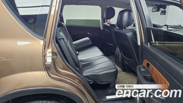 KG Mobility Rexton 2016 — photo 12