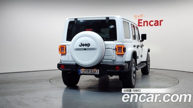 Jeep Wrangler 2023 — photo 4