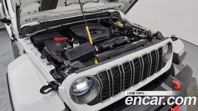 Jeep Wrangler 2023 — photo 6