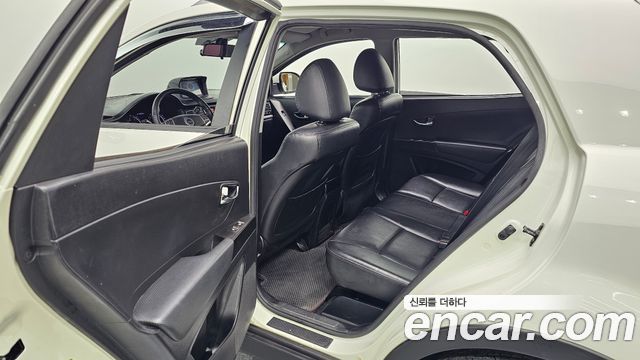 KG Mobility KORANDO 2013 — photo 12