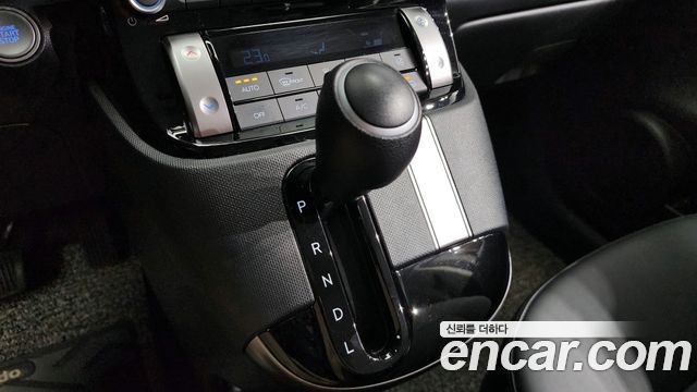 Hyundai Casper 2023 — photo 9