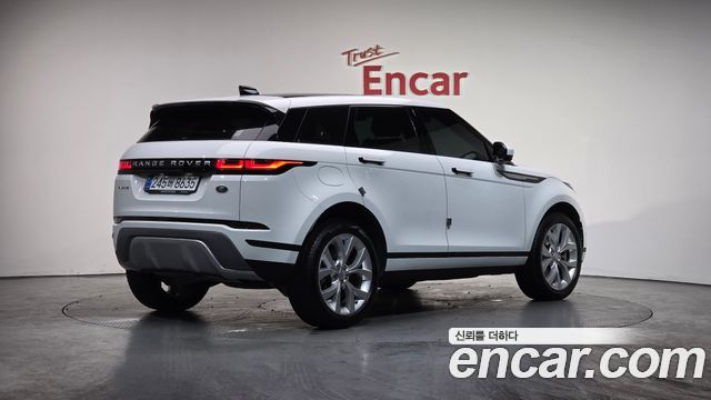 Land Rover Range Rover Evoque 2021 — photo 2