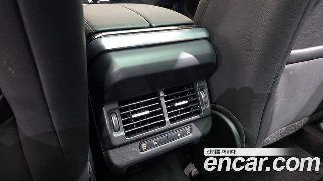 Land Rover Range Rover Evoque 2021 — photo 19