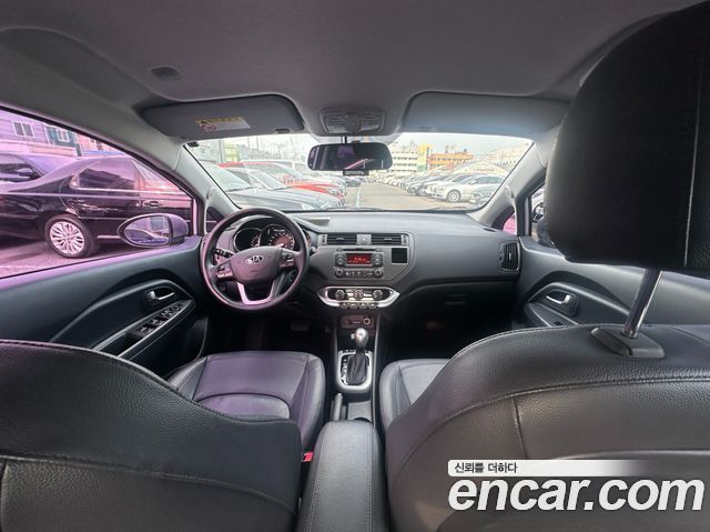 Kia pride 2014 — photo 6
