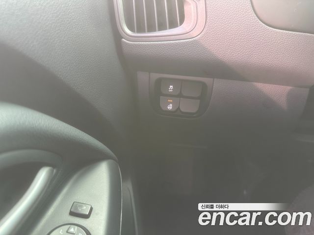 Kia pride 2014 — photo 14