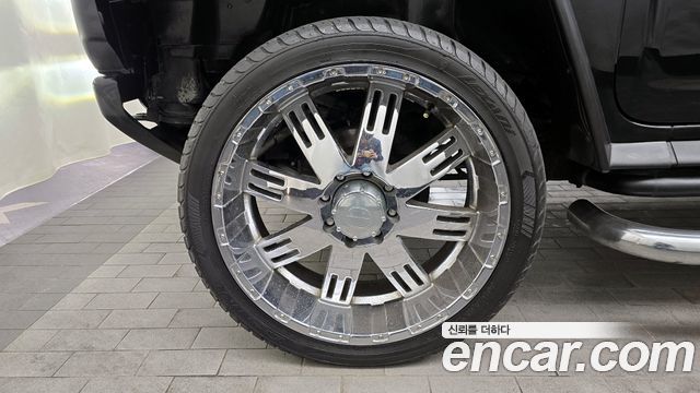 Hummer H2 2004 — photo 5