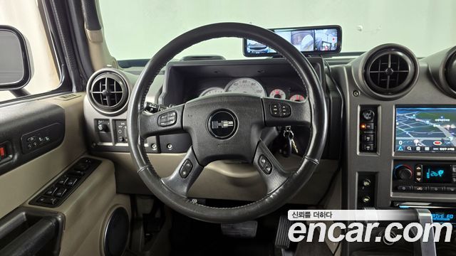 Hummer H2 2004 — photo 12