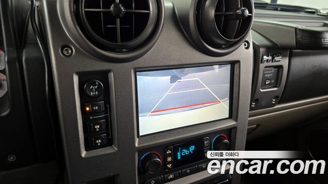 Hummer H2 2004 — photo 14