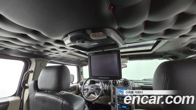 Hummer H2 2004 — photo 17
