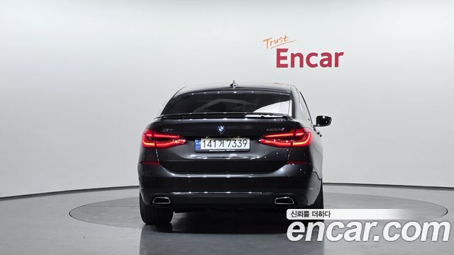 BMW Gran Turismo 2023 — photo 4