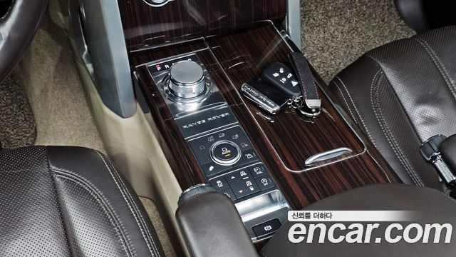Land Rover Range Rover 2016 — photo 9