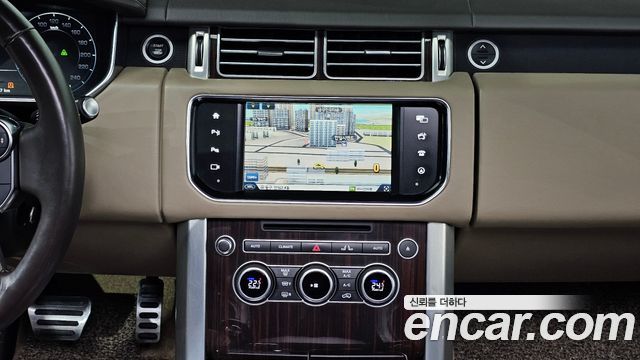 Land Rover Range Rover 2016 — photo 14