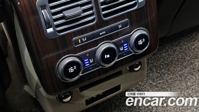 Land Rover Range Rover 2016 — photo 19