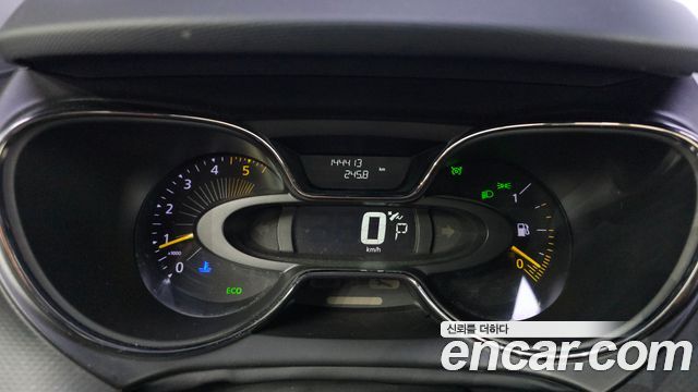 Renault Korea QM3 2015 — photo 8
