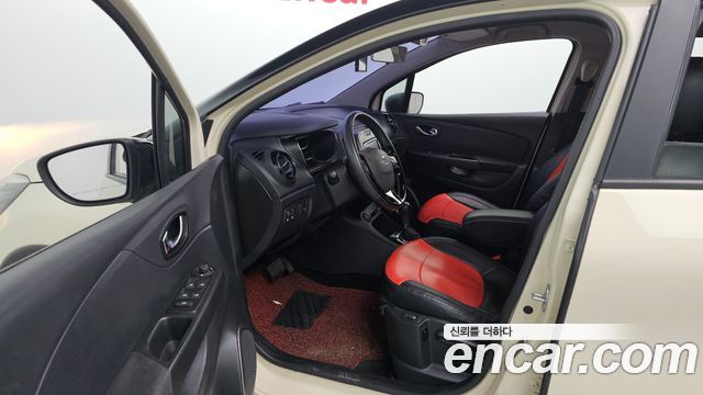 Renault Korea QM3 2015 — photo 10