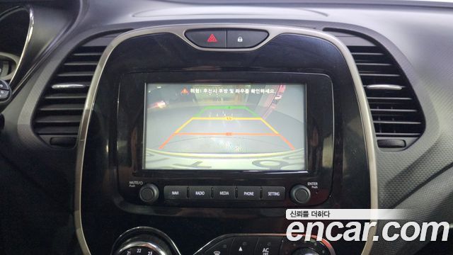 Renault Korea QM3 2015 — photo 13