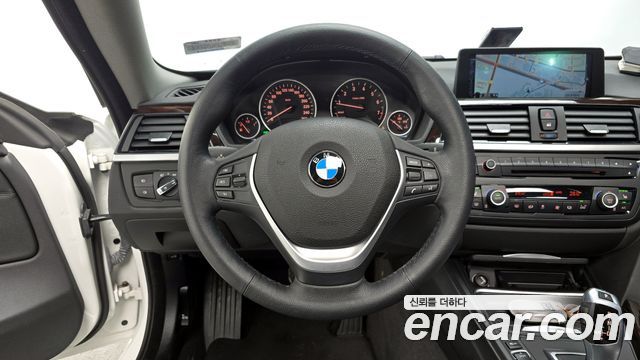 BMW 4-Series 2015 — photo 13