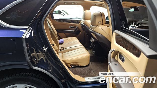 Bentley Bentayga 2020 — photo 12