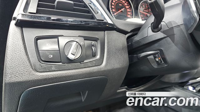 BMW 4-Series 2014 — photo 16