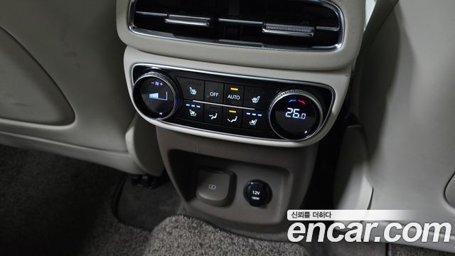 Genesis GV80 2022 — photo 19