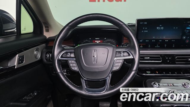 Lincoln Nautilus 2022 — photo 13