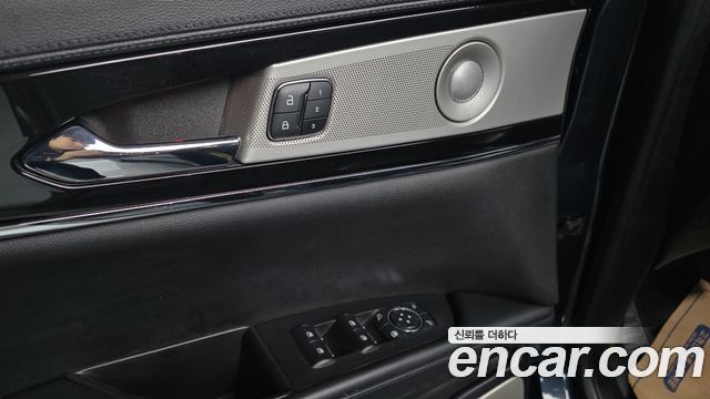 Lincoln Nautilus 2022 — photo 17