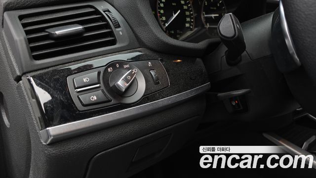 BMW X3 2016 — photo 17
