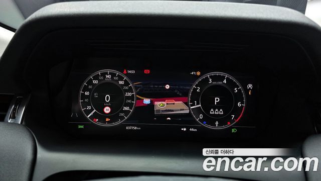 Land Rover Discovery Sport 2020 — photo 8
