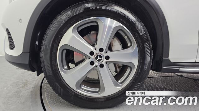 Mercedes-Benz GLC-Class 2019 — photo 5