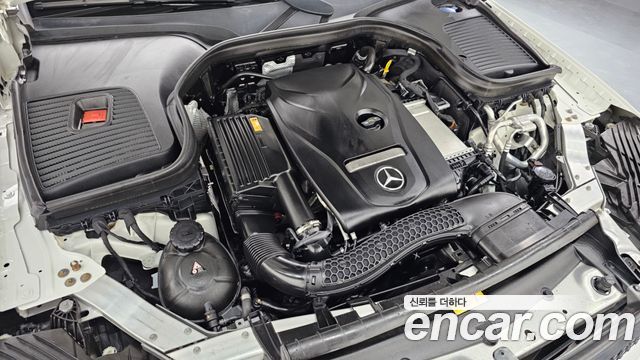 Mercedes-Benz GLC-Class 2019 — photo 6