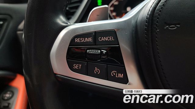 BMW 1-Series 2022 — photo 19