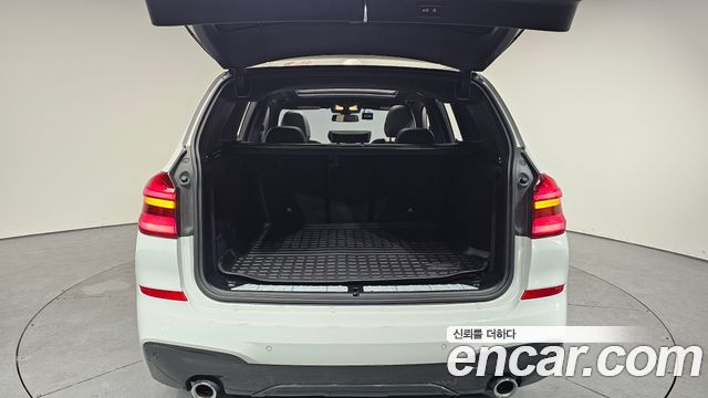 BMW X3 2018 — photo 20
