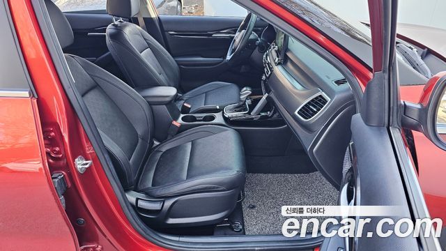 Kia Seltos 2023 — photo 10