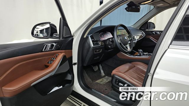 BMW X5 2023 — photo 10