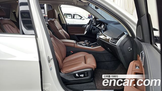 BMW X5 2023 — photo 11