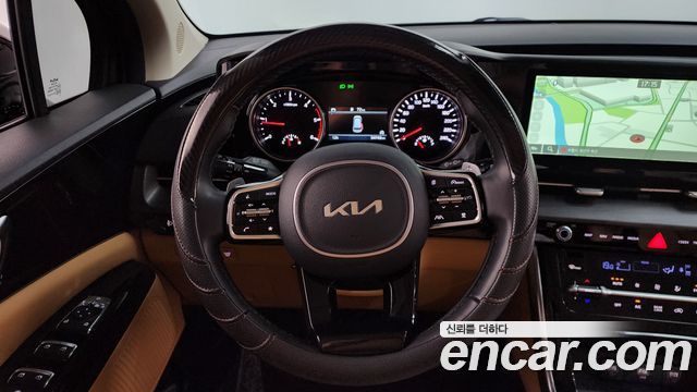 Kia Canival 2023 — photo 13