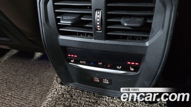 BMW 4-Series 2022 — photo 18