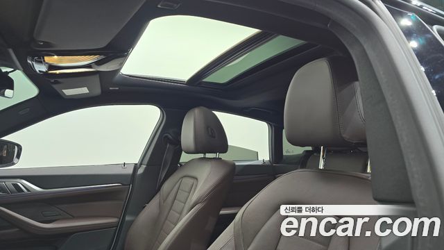 BMW 4-Series 2022 — photo 19