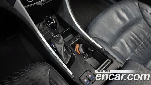 Hyundai Sonata 2013 — photo 9