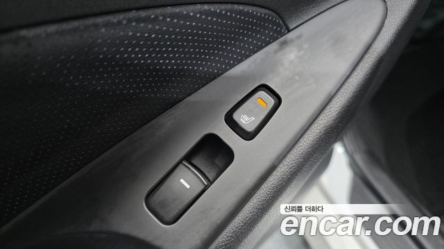 Hyundai Sonata 2013 — photo 18