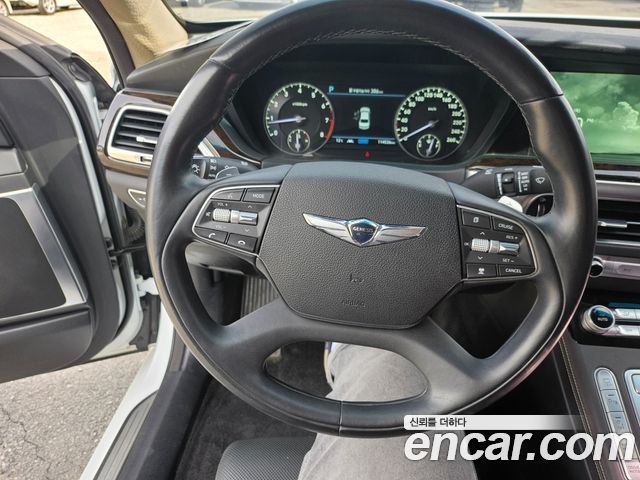 Genesis G90 2020 — photo 12
