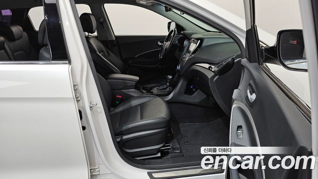 Hyundai Santafe 2014 — photo 11