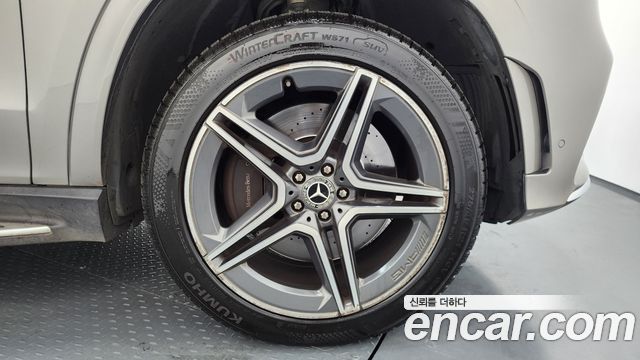 Mercedes-Benz GLS-Class 2020 — photo 5