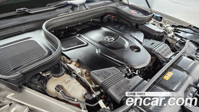 Mercedes-Benz GLS-Class 2020 — photo 6