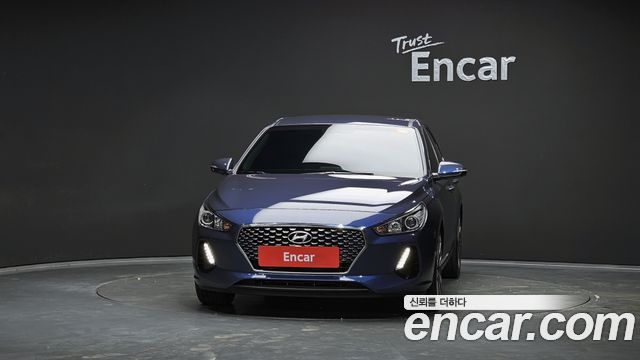 Hyundai i30 2018 — photo 3