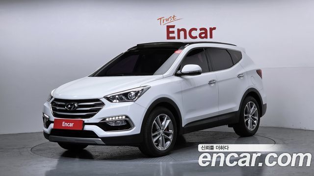 Hyundai Santafe 2016 — photo 1