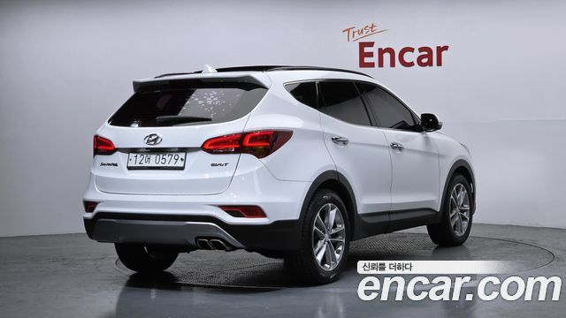 Hyundai Santafe 2016 — photo 2