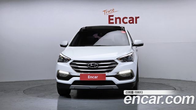 Hyundai Santafe 2016 — photo 3