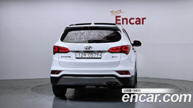 Hyundai Santafe 2016 — photo 4
