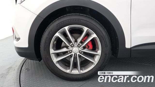 Hyundai Santafe 2016 — photo 5